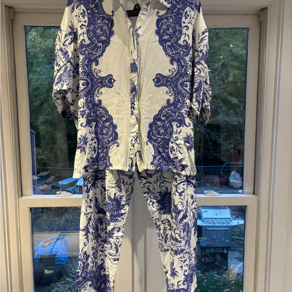 Sana Safinez‎ Blue and White Patterned 2-piece Set